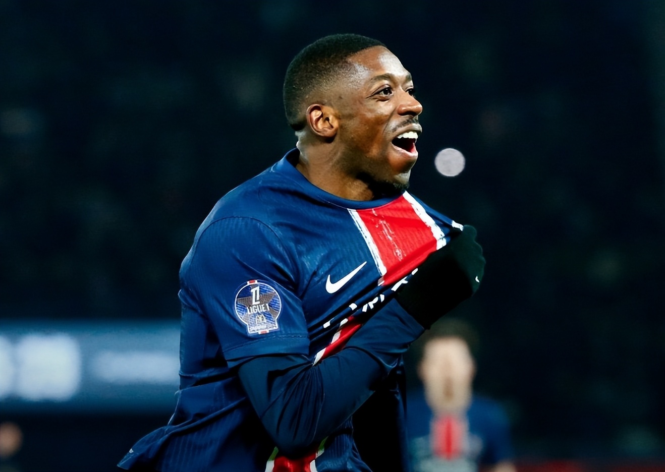 荷甲赛前再迎强敌;巴黎圣日耳曼战术微调;主帅态度——媒体盛赞;控场能力受关注的简单介绍 荷甲赛前再迎强敌;巴黎圣日耳曼战术微调;主帅态度——媒体盛赞;控场能力受关注的简单介绍