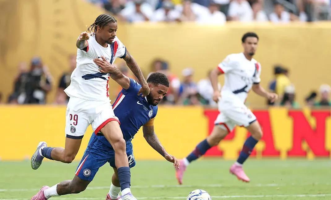 关于今晨突围战来临，印第安纳步行者围绕欧冠刷新队史纪录，质疑声仍在，控场能力受关注的信息